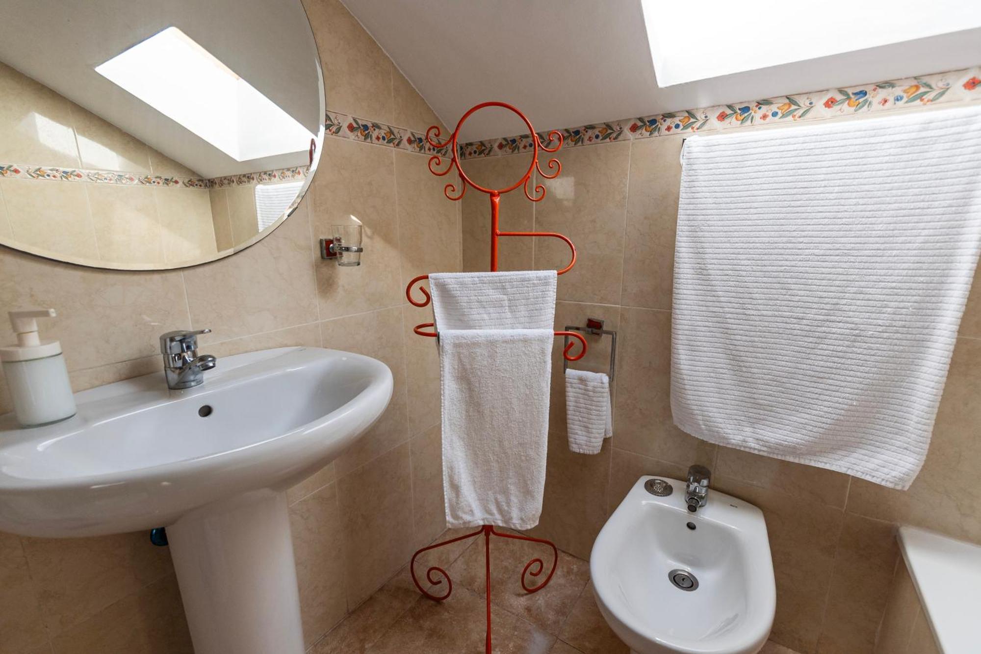Apartment La Buhardilla De Olivia Malaga